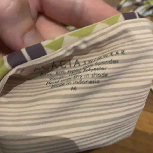 RAREST Acacia honey/child kini. First honey line - Picture 7 of 8